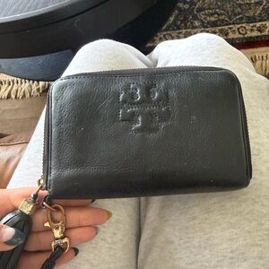 Tory Burch Black Leather Zip Card Wallet with Logo